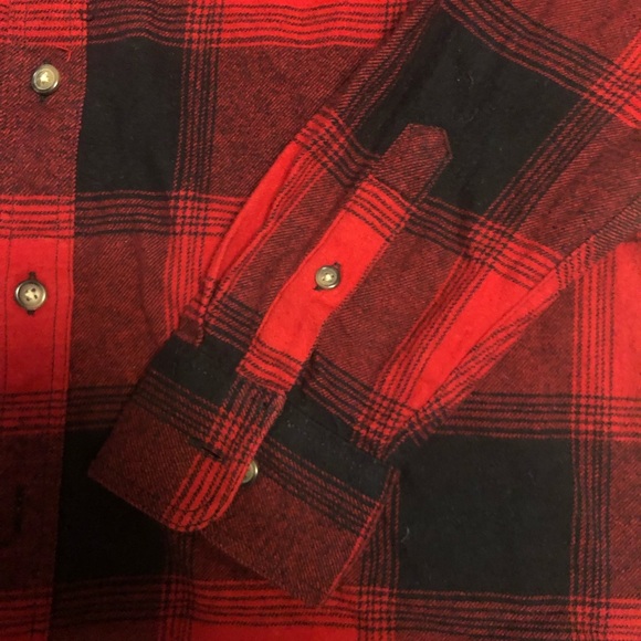 BNWT Old Navy Red Buffalo Plaid Button Up Medium Shirt - Picture 5 of 5